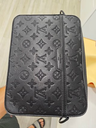 Bandolera Louis Vuitton Negra