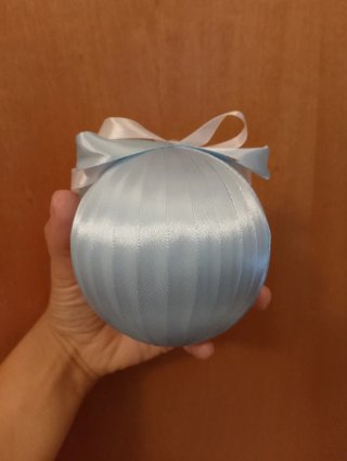 Pallina Natale Lazio ricamata a mano