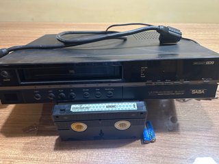 Reproductor VHS Saba Ultravideo 2410