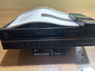 Reproductor VHS Saba Ultravideo 2410
