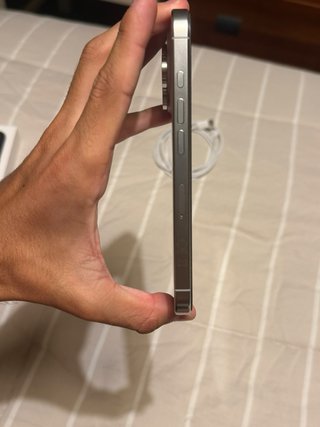 iPhone 16 Pro Blanco 99% Batería