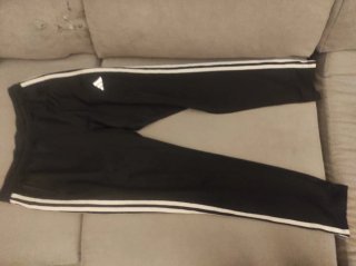 Pantalón Adidas Negro con Rayas Blancas