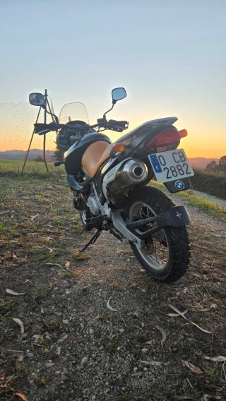 BMW F650 Funduro 1997 Negra/Naranja