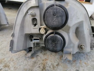 Faros Renault Master II