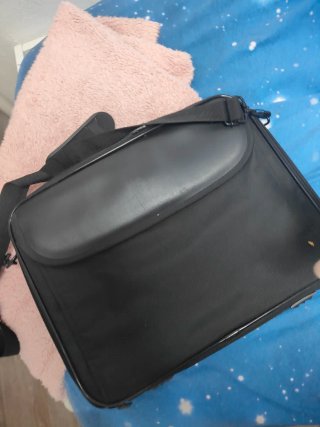 Maletín portátil negro