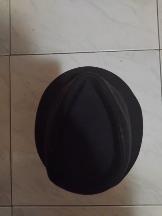 Gorra negra