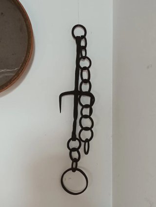 Gancho de hierro forjado vintage