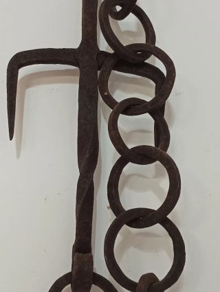 Gancho de hierro forjado vintage