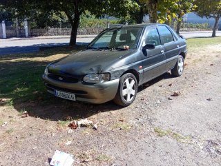 Ford Escort 1998