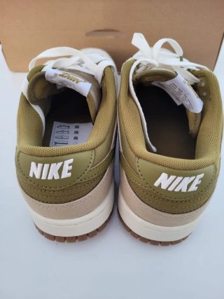 Nike Dunk Beige y Verde Oliva