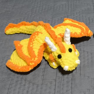 Peluche Drago Giallo Amigurumi Uncinetto