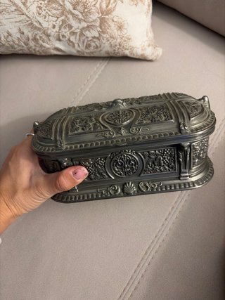 Cofre joyero plateado antiguo