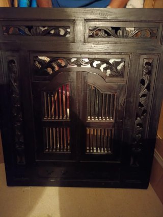 Espejo de madera tallada