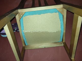 Juego de 4 sillas de comedor de madera