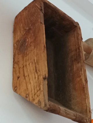 Medidas pienso madera vintage
