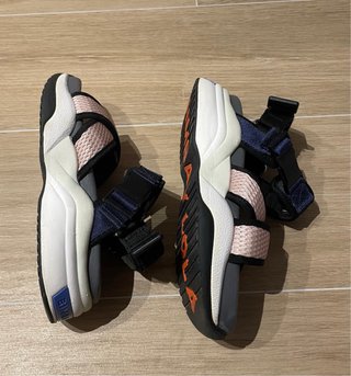 Sandalias Bimba y Lola Talla 36.