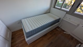 Cama con cajones de almacenaje