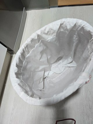 Cubo de ropa sucia de mimbre con tapa