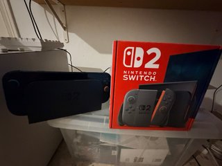 Nintendo Switch con caja y accesorios