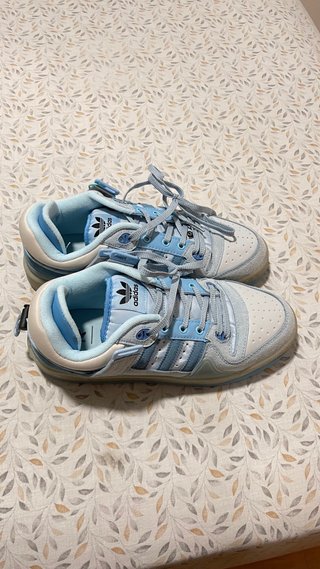 Adidas Bambas Azul y Blanco Talla [Talla]