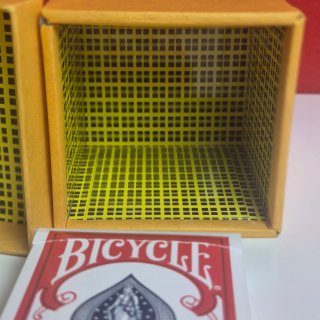 The Gift de Angelo Carbone + Baraja Bicycle