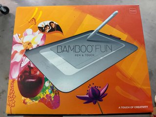 Tableta Gráfica Wacom Bamboo Fun Pequeño