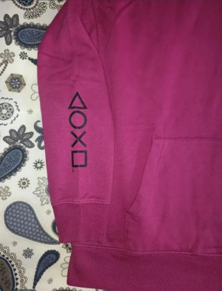 ZARA Sudadera T.11/12 PlayStation