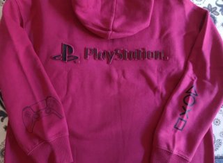 ZARA Sudadera T.11/12 PlayStation