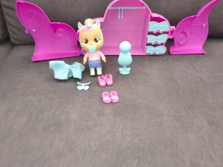 Bebés Llorones con casitas y accesorios