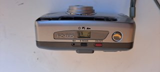 Ricoh FZ-835 Zoom fotocamera analogica 35mm rullin