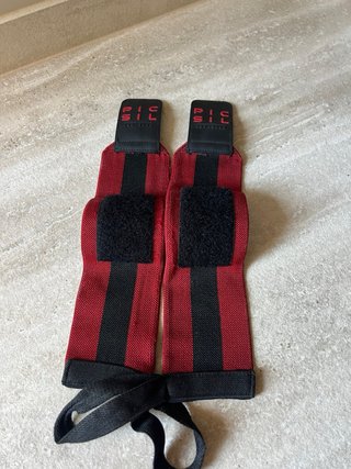 Muñequeras Picsil Rojas y Negras