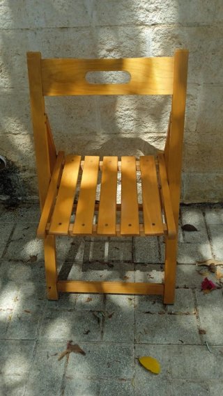 Silla de madera plegable