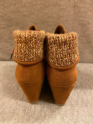 Botines cuña Tex vuelta punto marrones T40