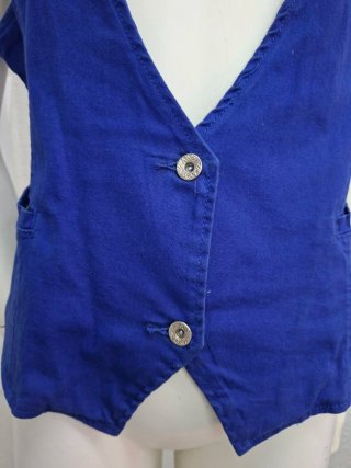 Chaleco azul sin mangas