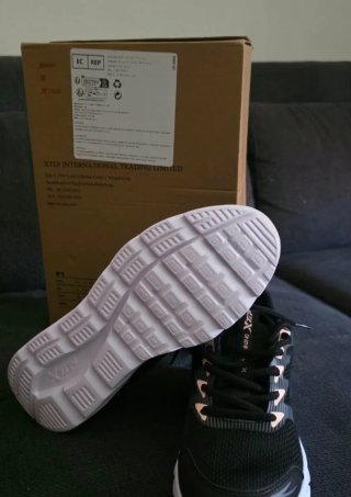 Zapatillas XEP Negras Naranja Blancas