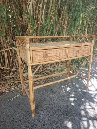 Escritorio Vintage de Bambú