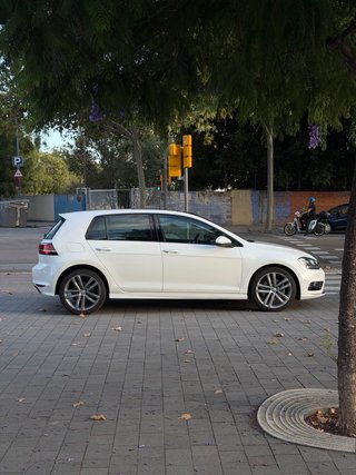 VW Golf 2014 R-Line TSI 150CV Gasolina