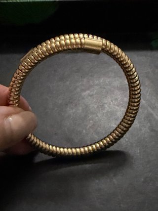 Pulsera Tubular Dorada