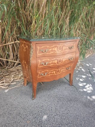 Cómoda Luis XV Bombé Madera y Mármol