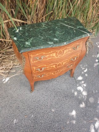 Cómoda Luis XV Bombé Madera y Mármol