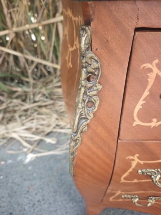 Cómoda Luis XV Bombé Madera y Mármol