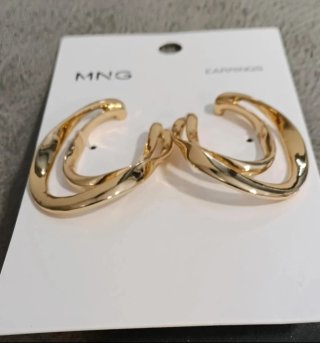 Pendientes dorados Mango última colección NUEVOS