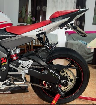 Yamaha R6R 2011