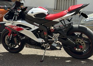 Yamaha R6R 2011