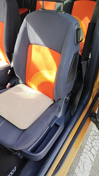 Peugeot 1007 2005