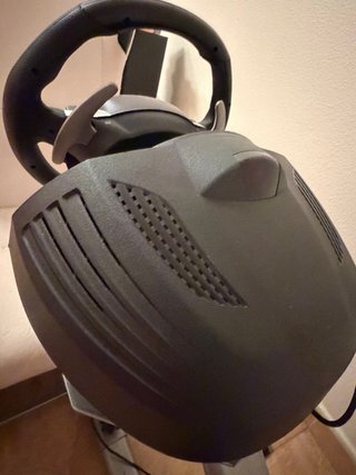 Volante y Asiento Simulación Thrustmaster (cambio)