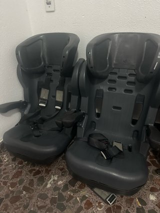 2 Sillas de coche para niños 40€ LAS DOS
