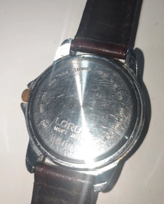 RELOJ DE CUARZO MARCA LORUS SPORTS