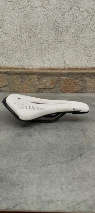 SILLÍN ANTIPROSTATICO DE GEL WEST BIKING EN BLANCO