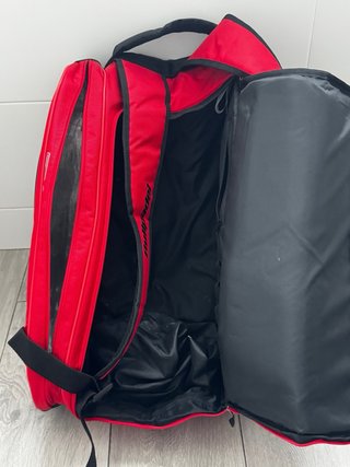 Paletero Bullpadel Vertex + Bolsa Ropa Deportiva